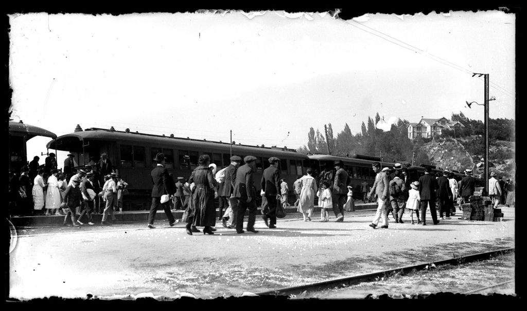 ESTACION DE TREN DE CERCEDILLA FINALES DEL SIGLO XIX 2.