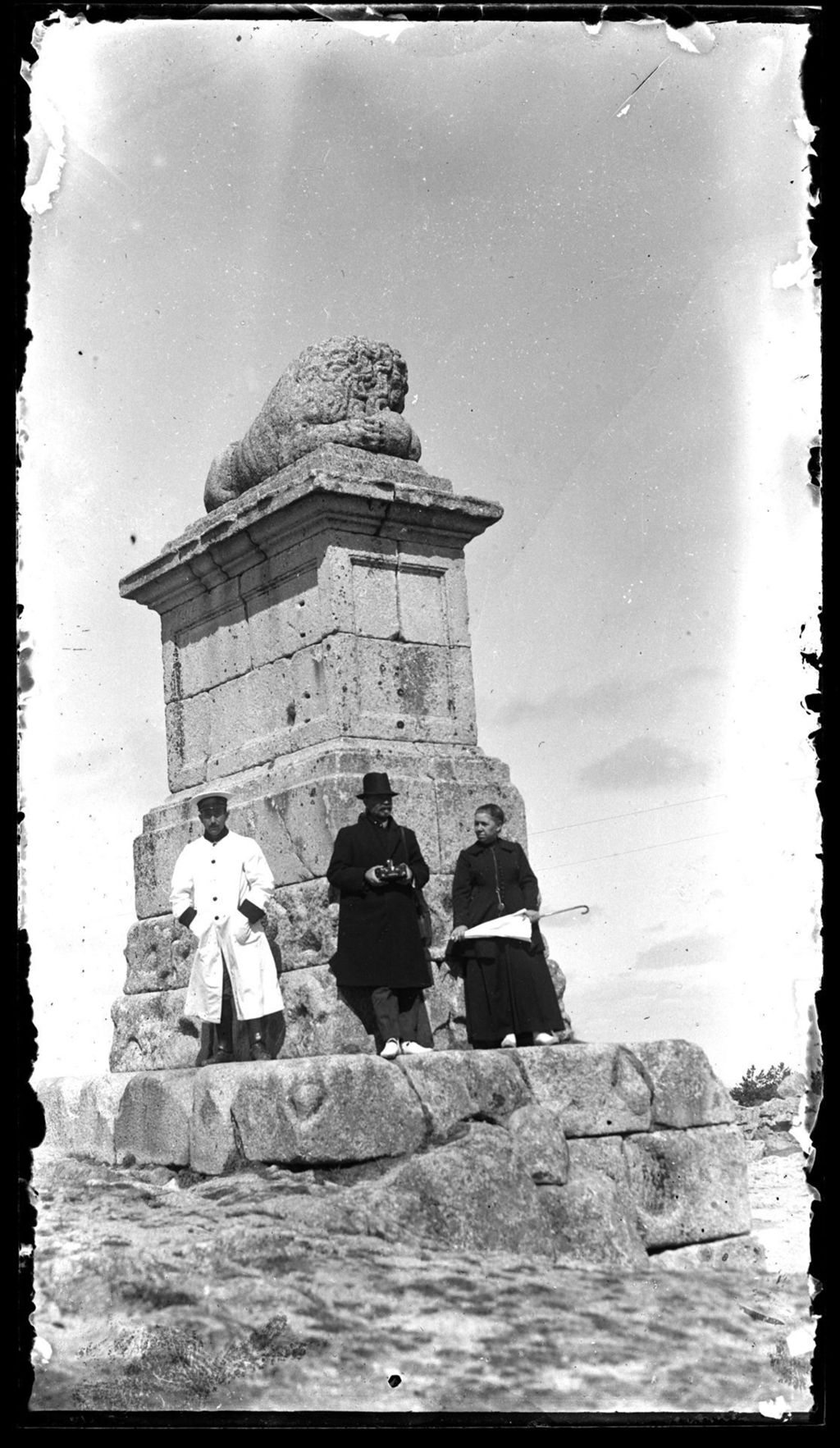 NIÑAS EN LA PLAYA DE SAN SEBASTIAN 2.