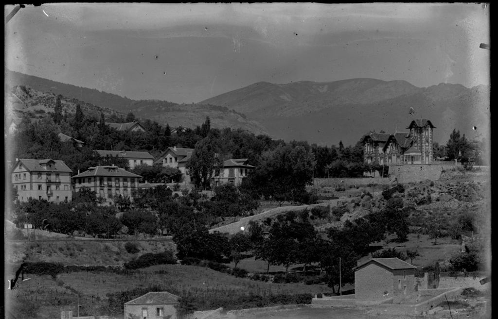 VILLA DE RECREO EN EL CERRO 2.