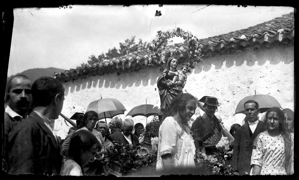 PROCESION DE LA VIRGEN 2.