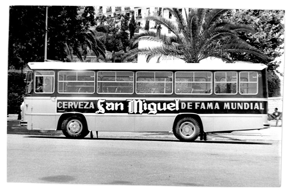 AUTOBUS DE LINEA CERVEZAS SAN MIGUEL.