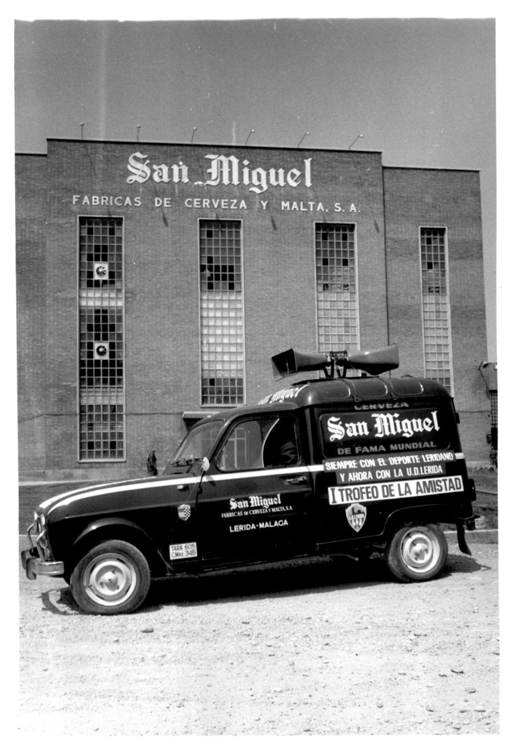 RENAULT 4 SAN MIGUEL I TROFEO DE LA AMISTAD.